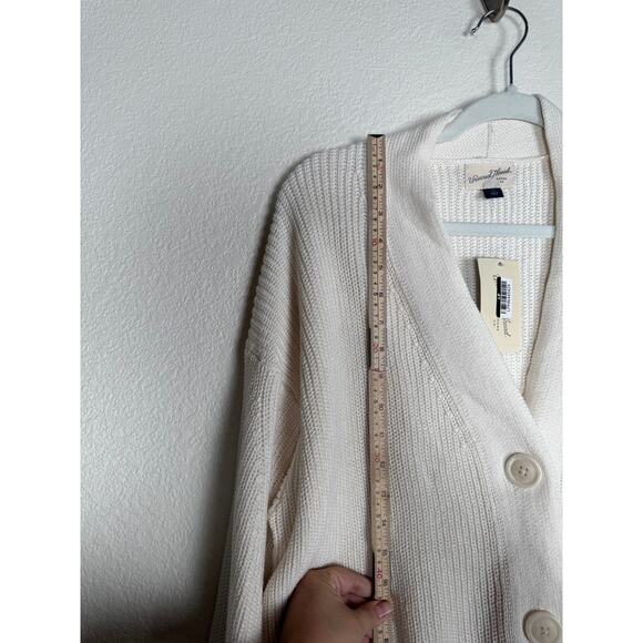 NWT Universal Thread Women's V-Neck Cream Button-up Sweater Knit Boho Preppy L - Picture 3 of 10